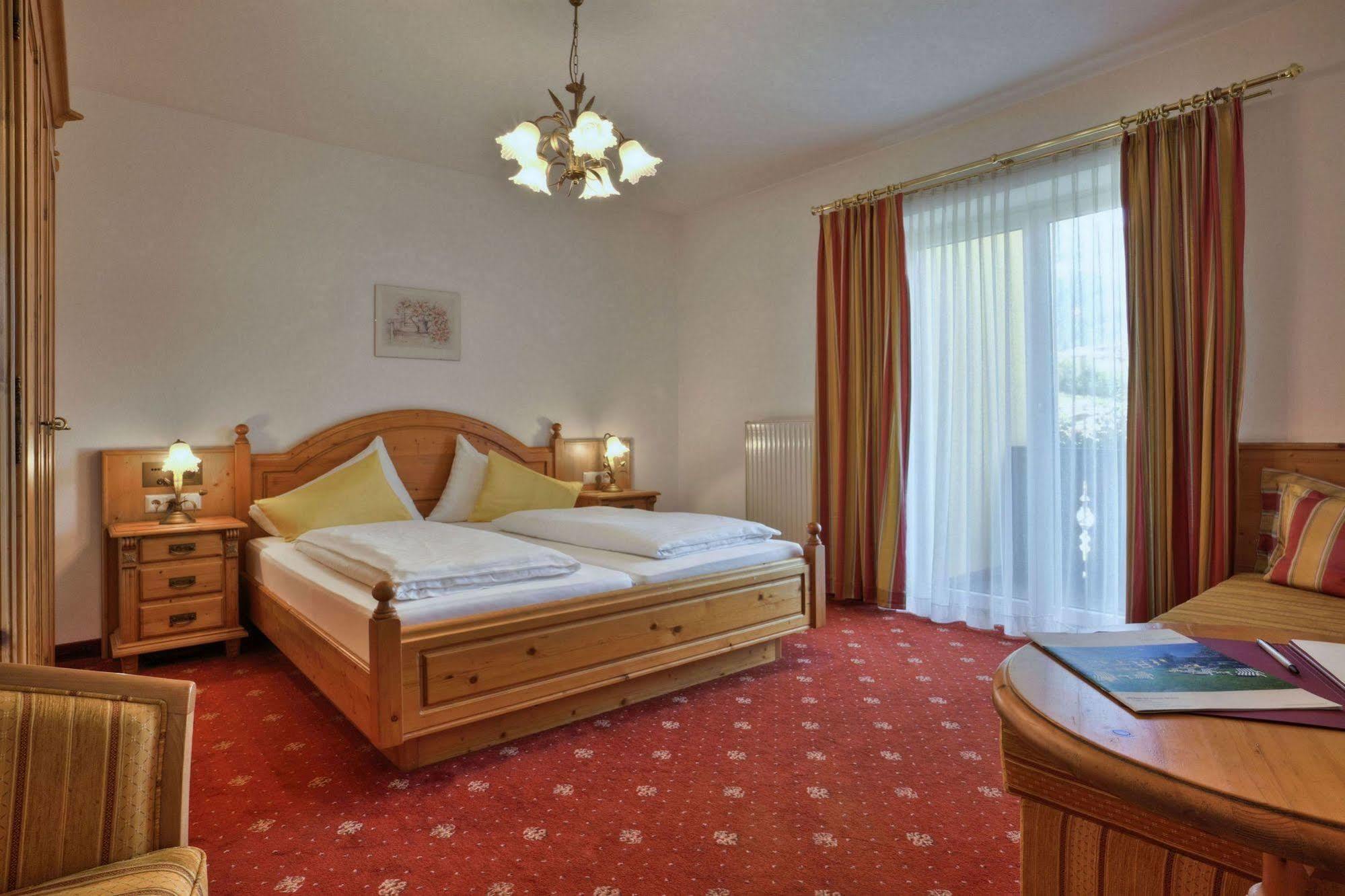 Hotel Alpenresidenz Adler Kirchberg in Tirol Esterno foto